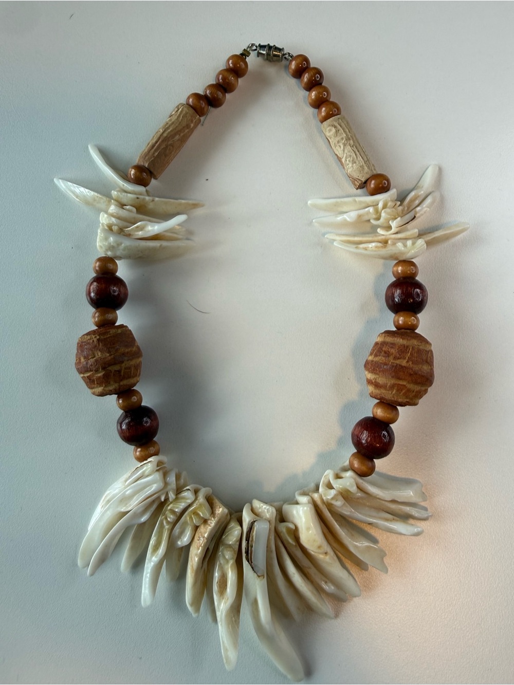 Vintage Natural Shell and Wood Statement Necklace in Cream and Brown